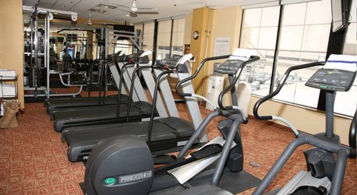 holiday_inn_express_suites_detroit_fitness