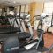 holiday_inn_express_suites_detroit_fitness