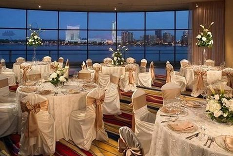 marriott_renaissance_center_wedding